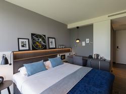postillion room.jpg
